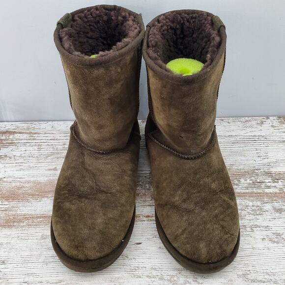Emu Stinger Lo Shearling Boots 9 - Picture 3 of 7